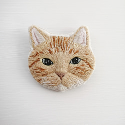 【限定1点】猫刺繍のブローチ　Daisy 7枚目の画像