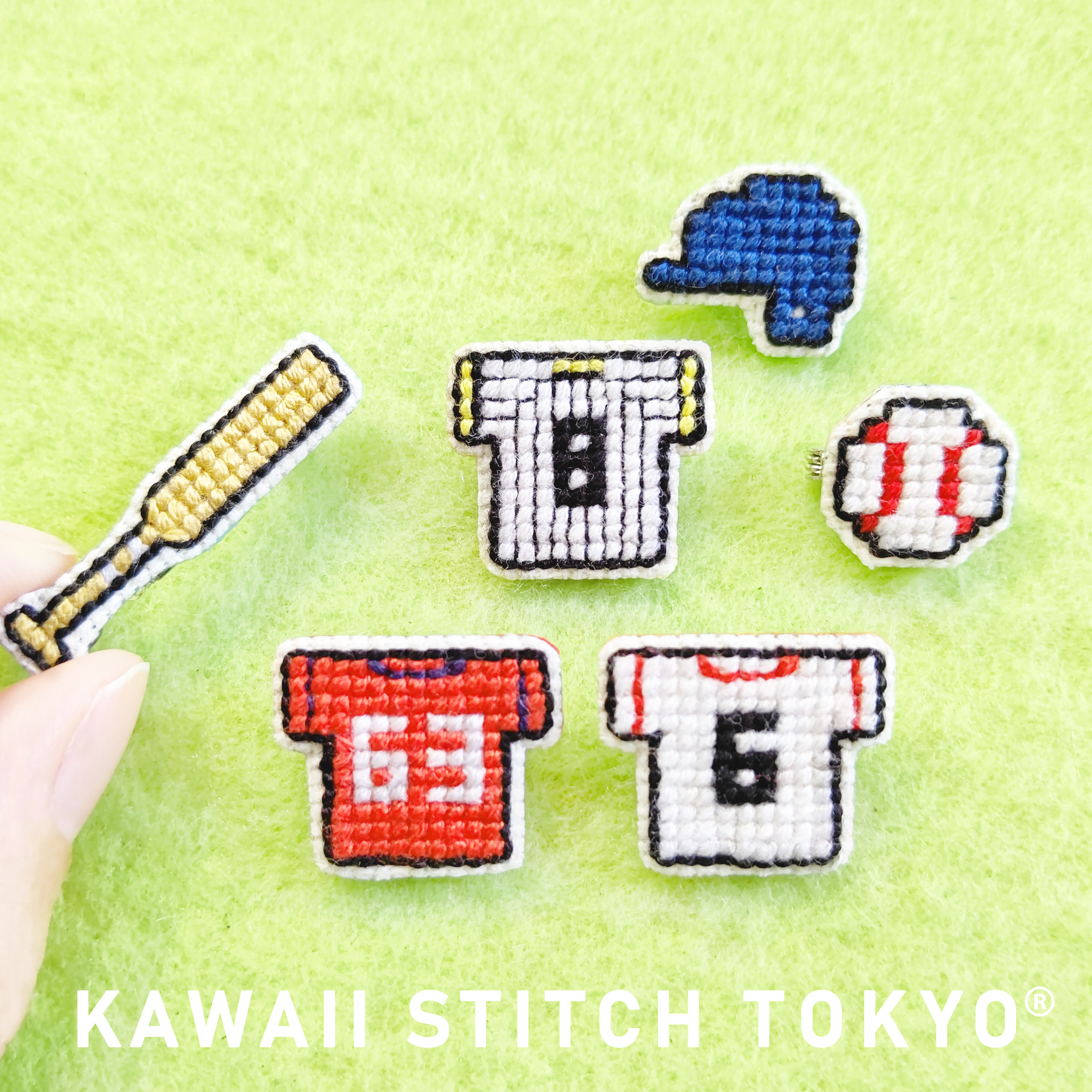 野球【ブローチ】バッチ バッジ バット ヘルメット ボール 刺繍