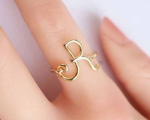 2d011ff00ea419933f777cd26a0586