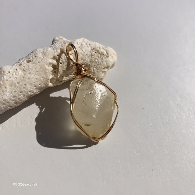 【14kgf】リビアングラス　＊魂の旅の案内人＊