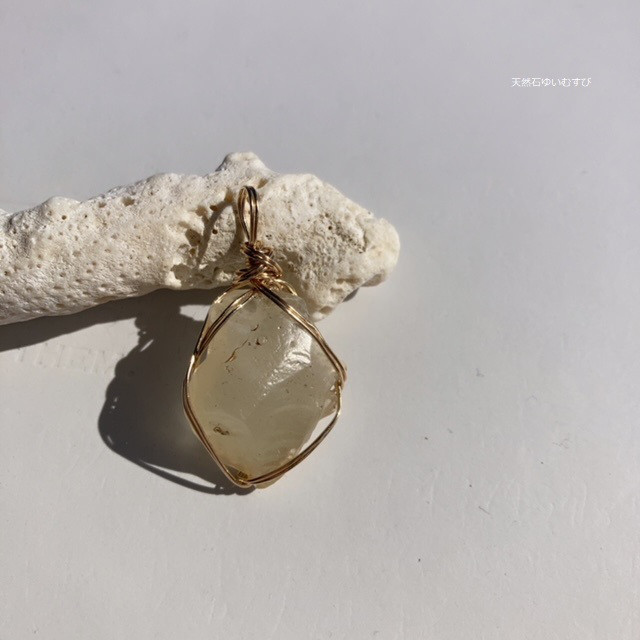 【14kgf】リビアングラス　＊魂の旅の案内人＊