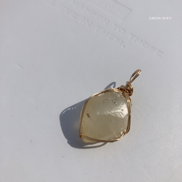 【14kgf】リビアングラス　＊魂の旅の案内人＊