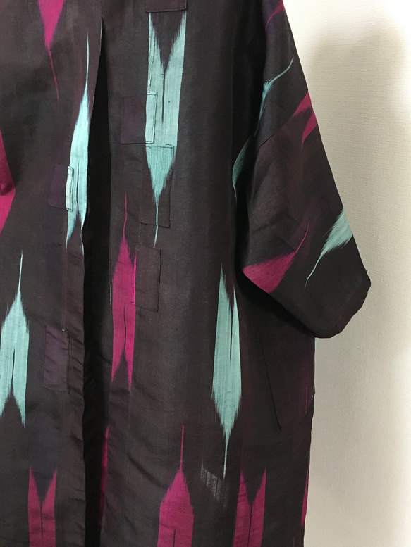 一点ものハンドメイド正絹着物リメイク/春から秋へのスタイリッシュ広襟コート 8枚目の画像