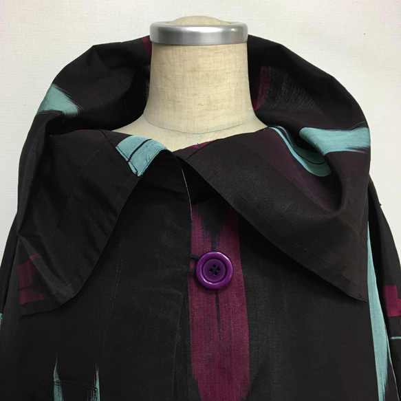 一点ものハンドメイド正絹着物リメイク/春から秋へのスタイリッシュ広襟コート 2枚目の画像