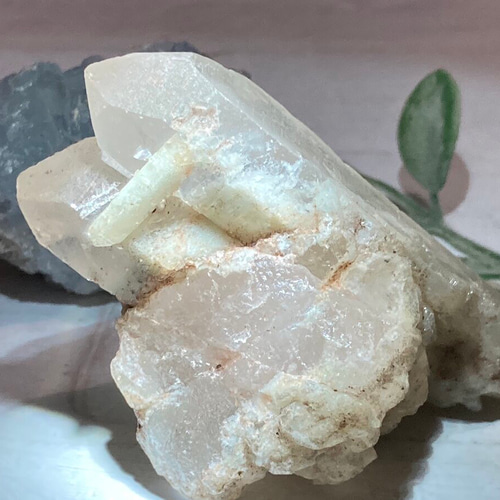 マニハール✨ ヒマラヤ産 レインボー 水晶 クリスタル クラスター 原石