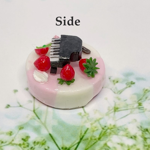 イチゴのハーモニーケーキ ミニチュアケーキ その他雑貨 haru