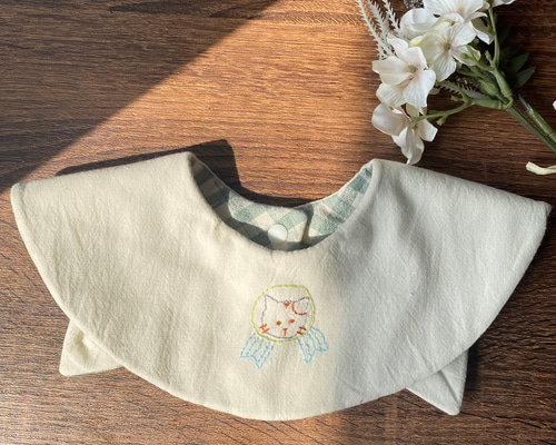 5431 ハンドメイドスタイ　うさ耳　名入れスタイ　刺繍 お名前刺繍のセーラー スタイ ハンドメイド 発送見込み7日〜14