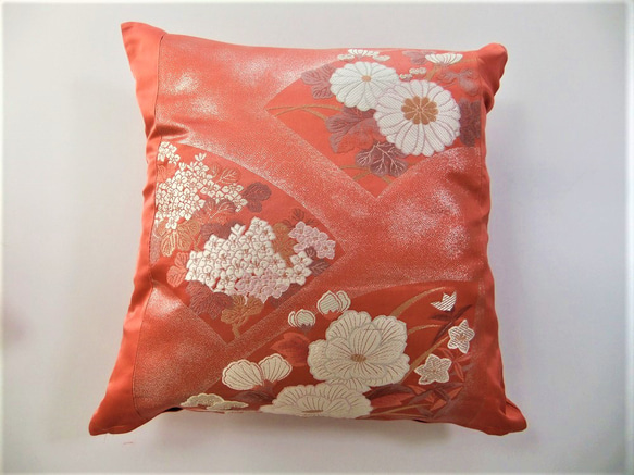 k-027】45×45cm用/クッションカバー/正絹・帯リメイク・地紙花草