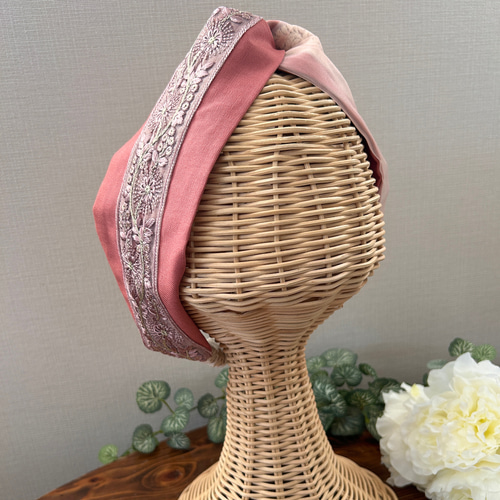 インド刺繍リボンで作ったオリジナルヘアバンド☆ピンクピンク