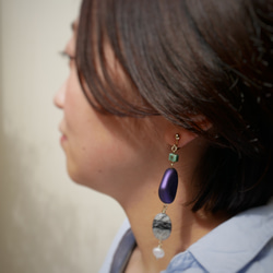 【数量限定】Asymmetric Earrings – ゼブラジャスパーxアフリカンターコイズx淡水パール – 5枚目の画像