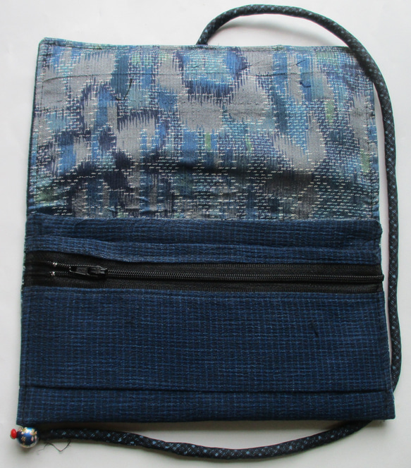 ６９９８　正藍縮の反物で作った和風財布・ポーチ　＃送料無料 5枚目の画像