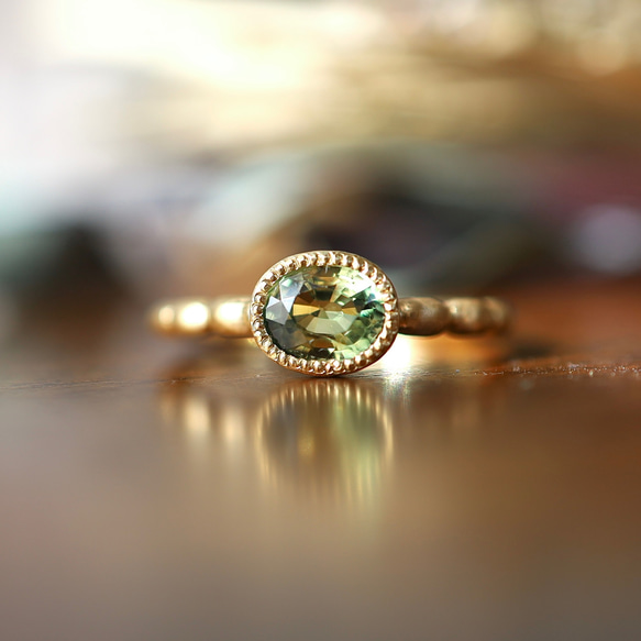 K18YG 新芽と種のグリーンバイカラーサファイアリング 指輪・リング