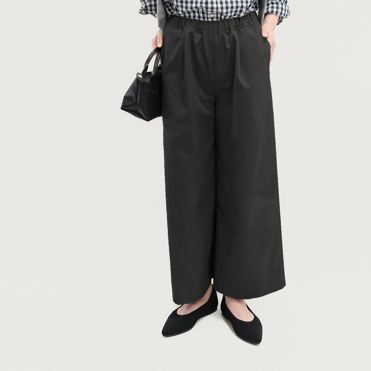 チャーミングにチノを 年間OK ワイドパンツ ブラック 綿混 ●DUNE-WP-BK●