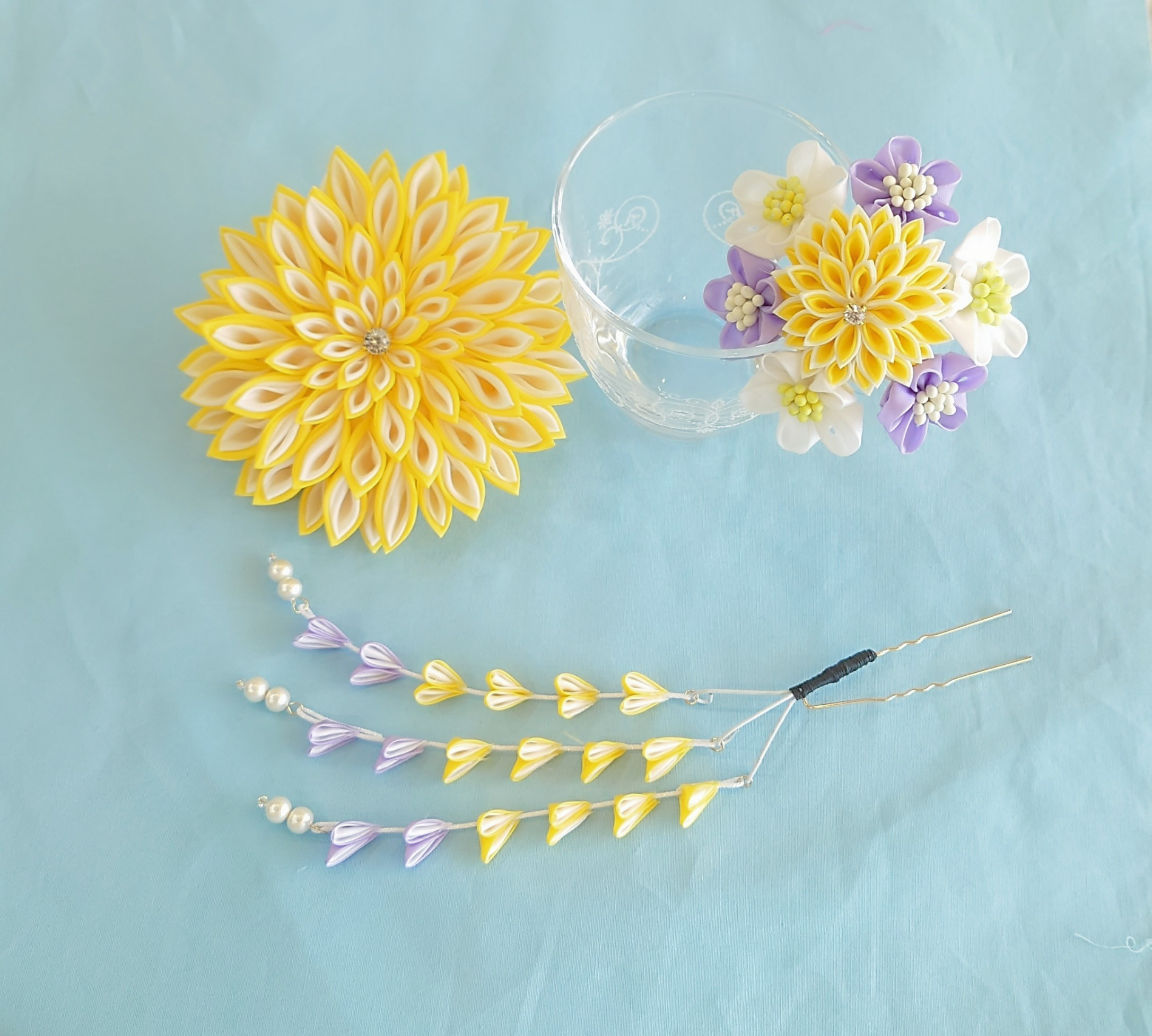 成人式、卒業式『黄色系特大の花と小ダリアと小花の髪飾り3点セット』七五三,浴衣,結婚式のお呼ばれなどに。