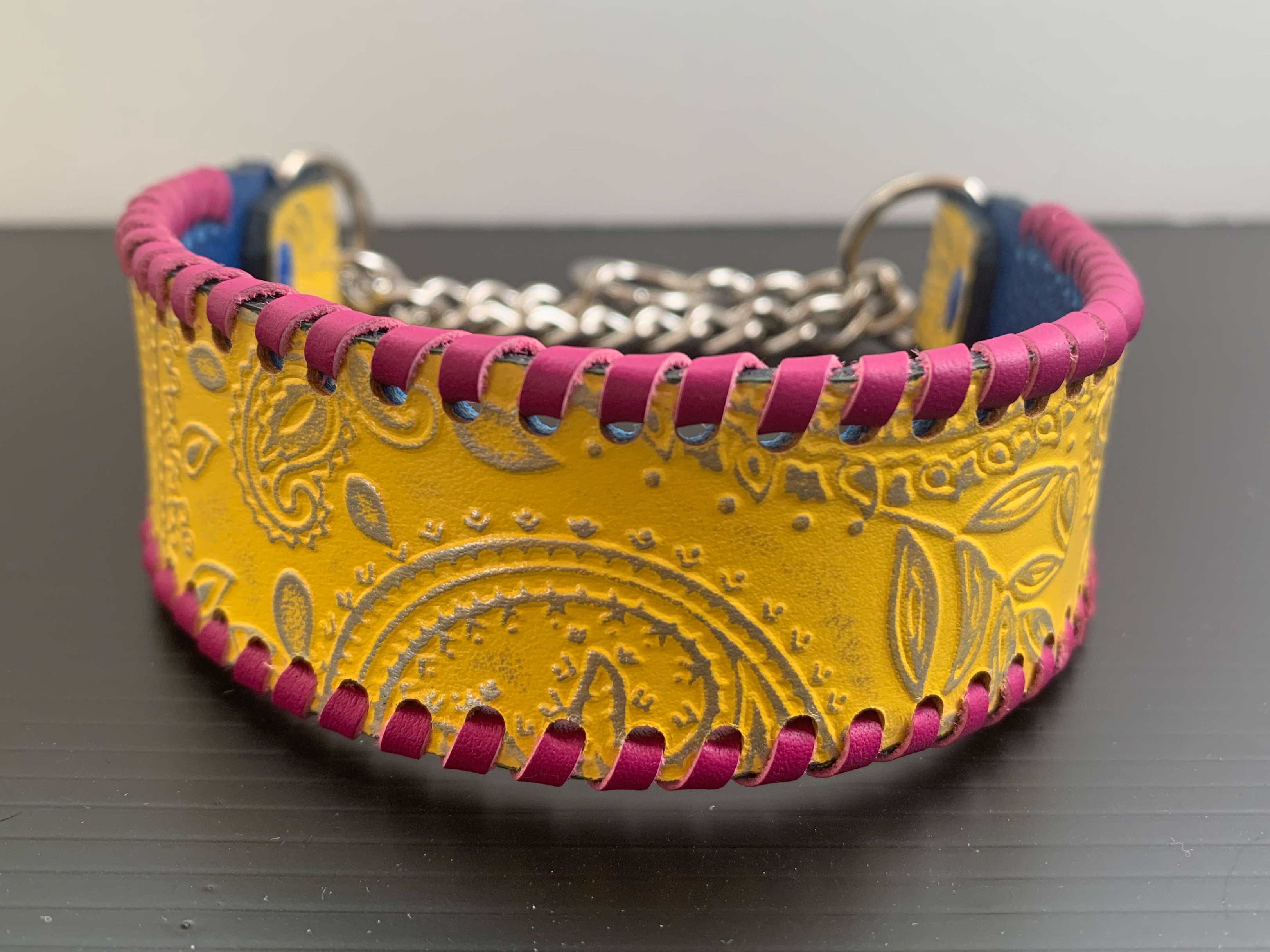 犬の本革ハーフチョークNo.222(中型犬)