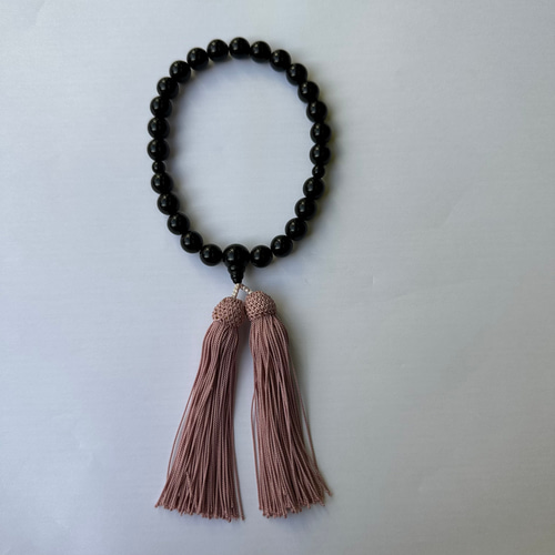 黒珊瑚のお念珠 主珠約10㎜ 親玉、ボサ黒珊瑚 正絹長房灰桜色 R50312Y2