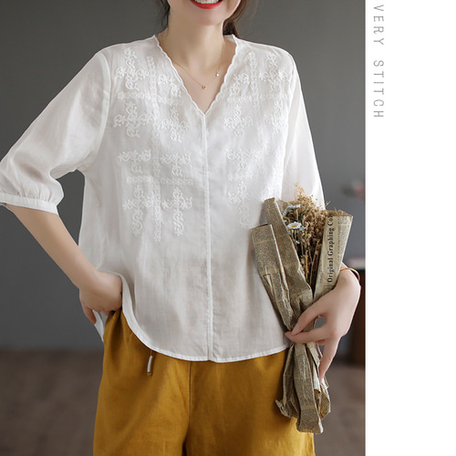 Spring/Summer　フレンチリネン七分袖スリットブラウス【0236790】 ノーリーズ NOLLEY'S オトナサテン7分袖サイドスリットブラウス