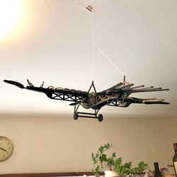 幅50cm超えのディーゼルパンクな飛行機モビール　黒（プロペラ可動） 4枚目の画像