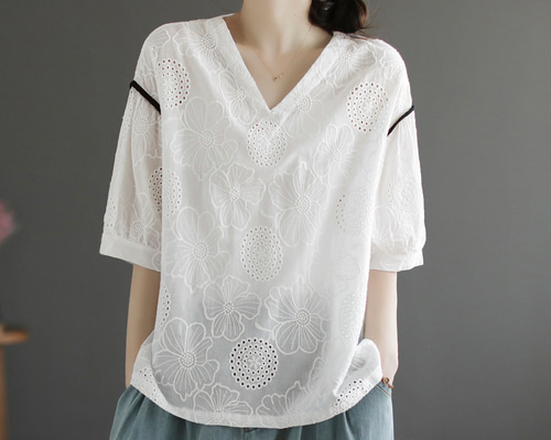 しほ ノーウォス ブラウス レース プルオーバー 白 しほ様専用 ノーウォス ブラウス レース プルオーバー 白 - メルカリ