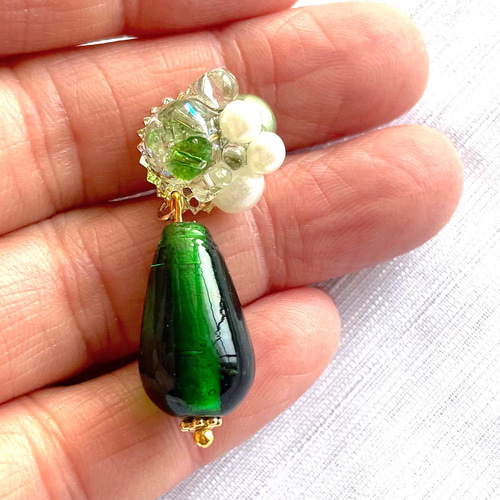 アシンメトリー イヤークリップ ピアス イヤリング セット 緑