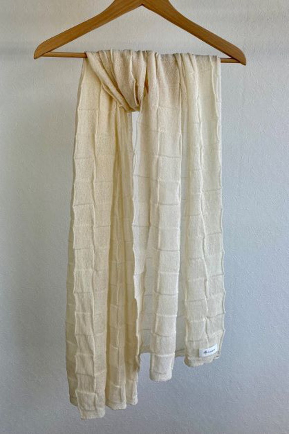 【春夏】『和紙』で編んだ、か～るい格子柄大判ニットストール 13枚目の画像