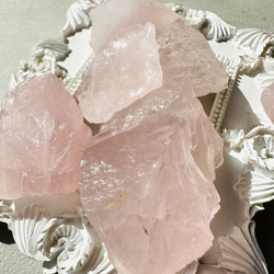 ピンク水晶  原石 9枚目の画像