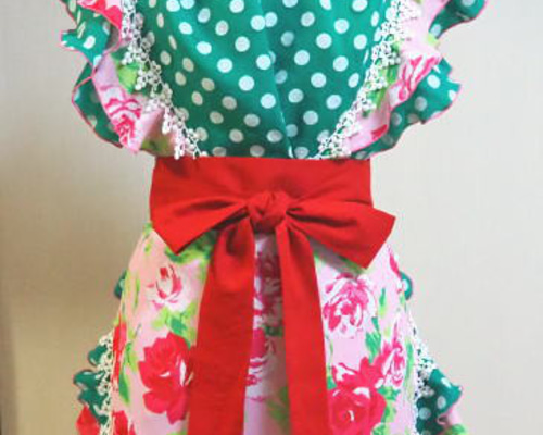 フラメンコ用シージョとエプロンB(ピンクの花柄とグリーンの水玉