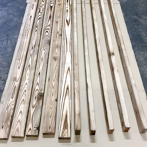 焼杉 木目 2×4 ツーバイフォー 木材 杉 木工 木材・板 パライン 通販