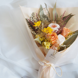 オレンジブラウンの優しいドライフラワースワッグ flower swag