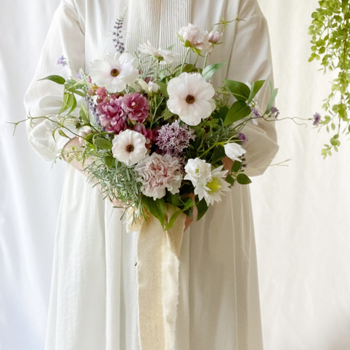 Amazon｜gannbarou ウエディングブーケ 結婚式造花 前撮り道具