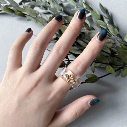 ドライフラワー入り レジン リング💍 約17号サイズの通販 by M