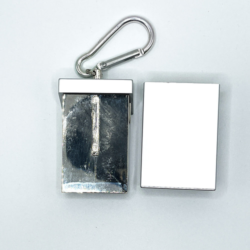 スライド式 タバコ携帯灰皿 小物 インテリア カラビナ付き 密閉 耐湿防