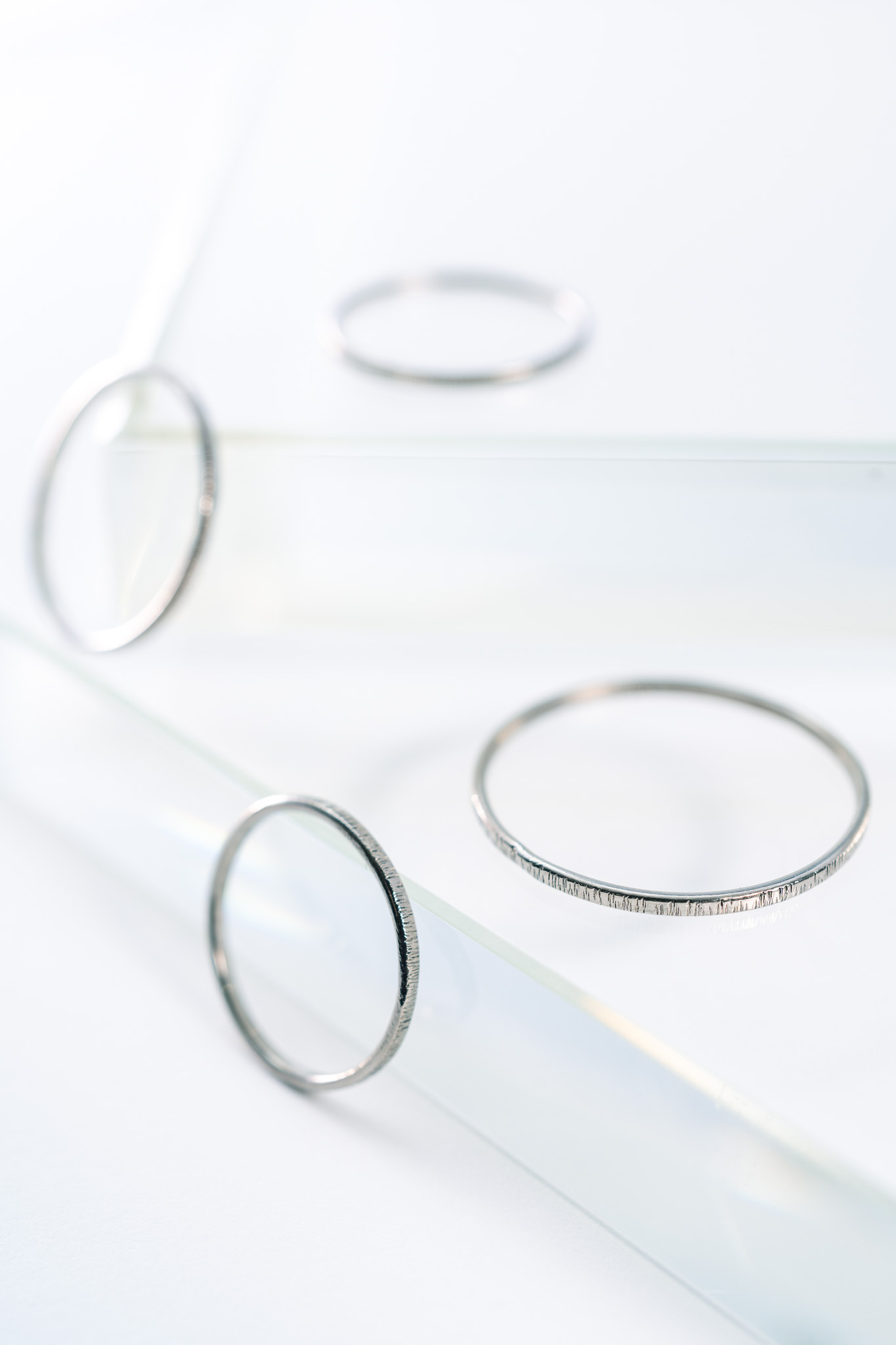 【オーダー専用】チタンリング ライチタ raichita 重ね付け 極細指輪 Skinny Ring 納品３～7日