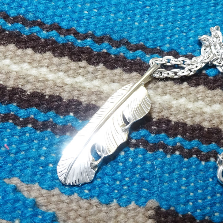 小さめ フェザー 羽 風【受注製作】シルバーペンダント　  atpf30