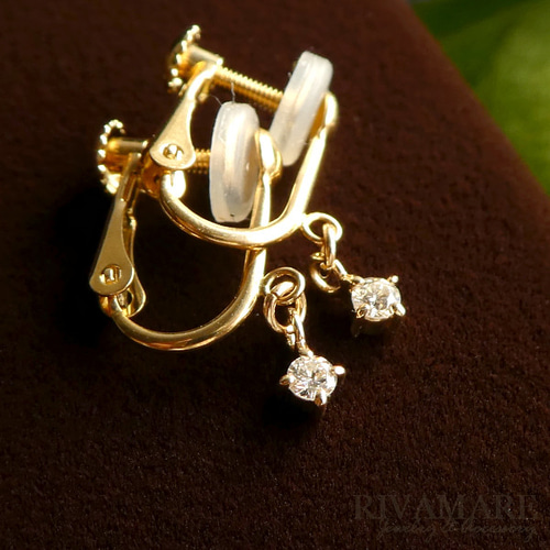 K10YG 天然ダイヤモンドイヤリング 約2mm 0.03ct 4つ爪留め ラウンド  