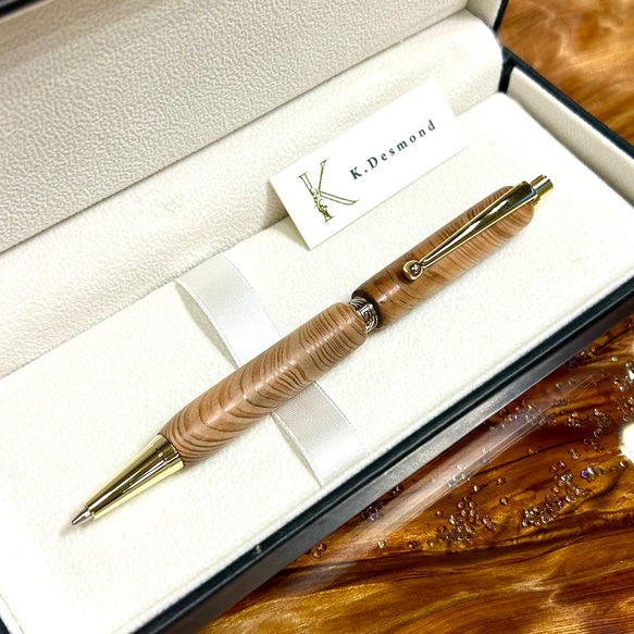 世界で１本だけの屋久杉・ボールペン　　希少 天然屋久杉ボールペン(0.7mm)1本 〈 ペン 文具 工芸品 文房具