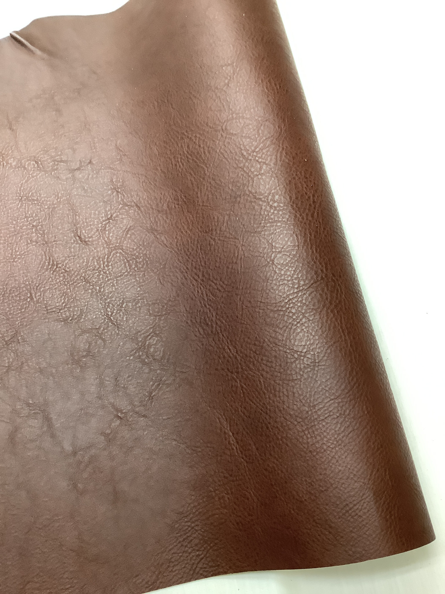 インポートショルダーヌメ　4分の1サイズ　焦茶