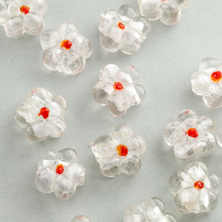 【4つ】ガラスビーズ　フラワー　花　ランプワーク　ホワイト　白 2枚目の画像