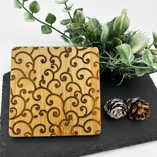 竹製コースター 席札 贈答品に最適な和柄 （名入れサービス有