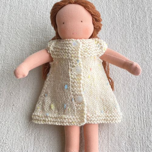 ウォルドルフ人形C体に着物をきせました。