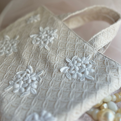 夏のお出かけ❤️ナチュラルレース❤️可愛い花レース重ね❤️バッグ