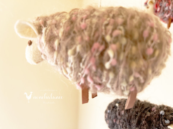おめかし毛糸の羊モビール *オパール 7枚目の画像