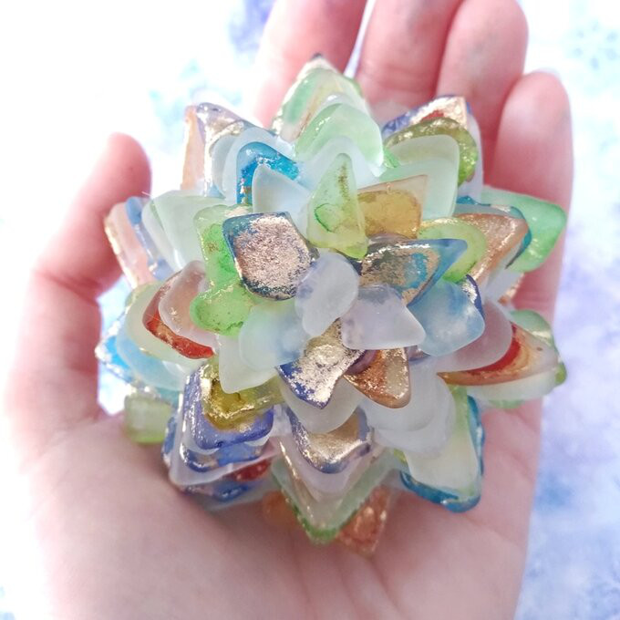 【オーダー】シーグラスのお花のランプシェード パーティーカラー 壽（ことぶき） クリスマスラッピング対応【海灯花】