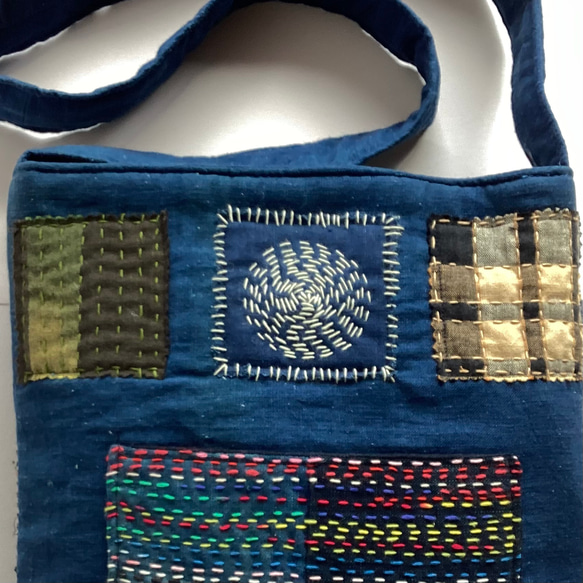 藍　四角に刺し子のショルダーバッグ 