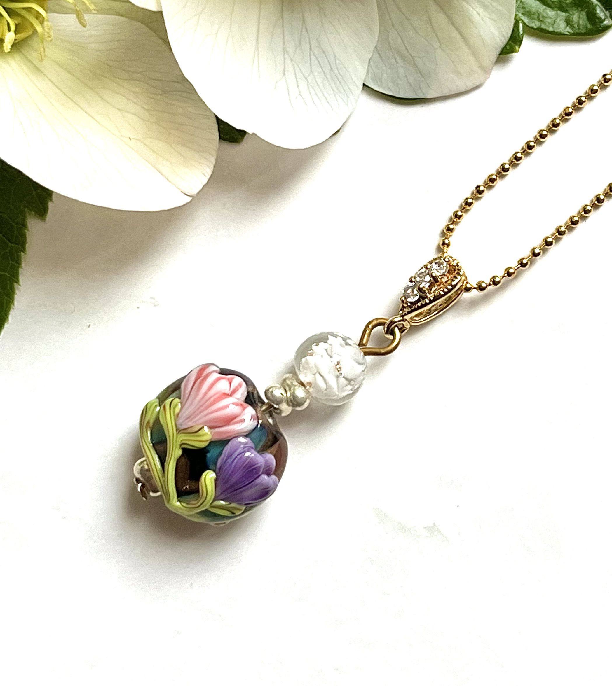 ヌーヴォーフリージアネックレスⅢ