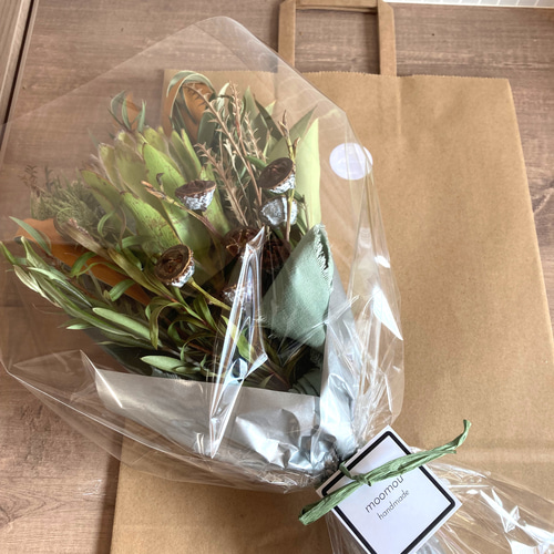 ラッピング無料＆送料無料】リューカデンドロン•ネルボサムのスワッグ