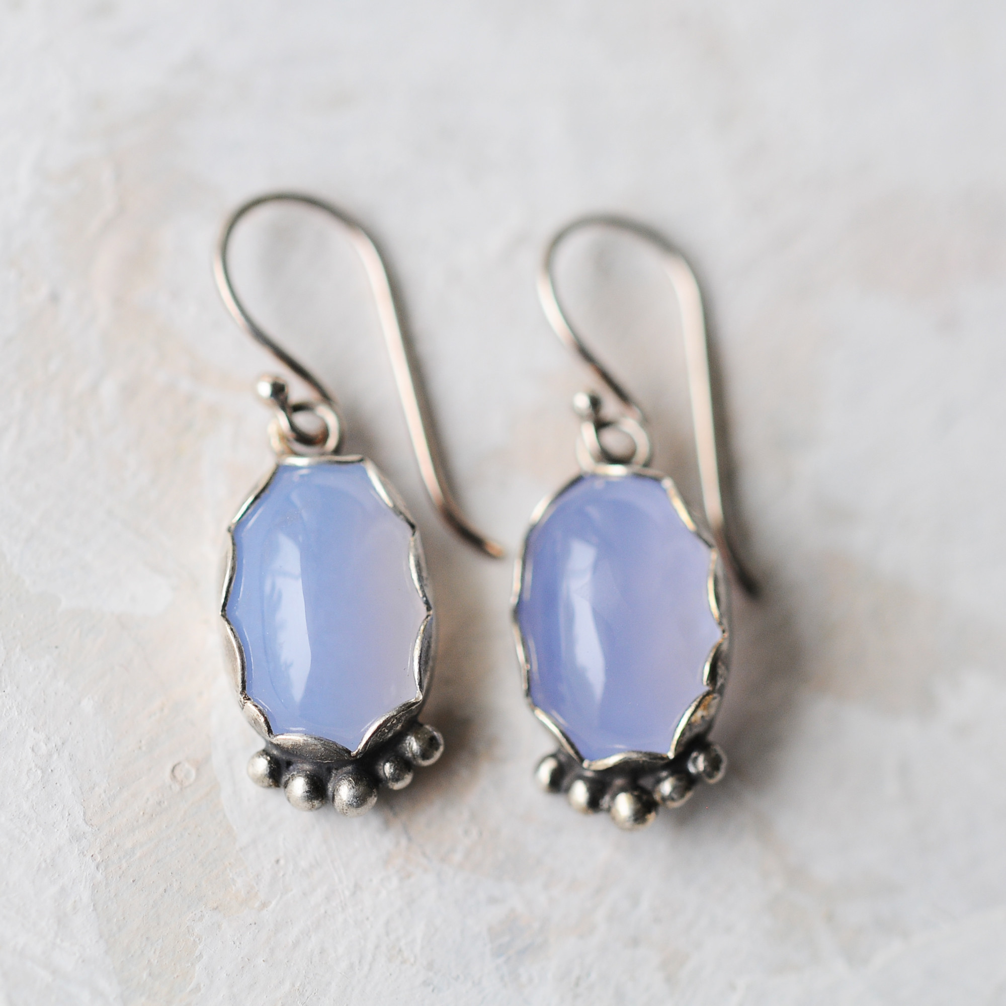 天然石ブルーカルセドニーのシルバー925ピアス