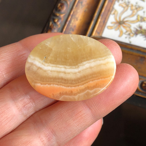 イエローカルサイト　パワーストーン置物 イエローカルサイト 天然石 637 天然石 Aun planet（発送は月水金のみ