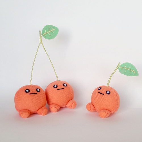 さくらんぼ双子アヒルちゃん ぬいぐるみ 置き物 海外作家様