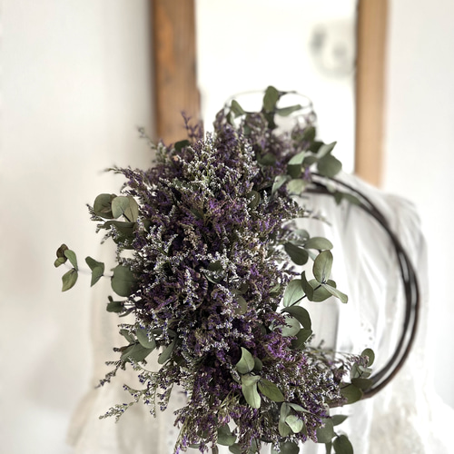 ユーカリと3種類のハイブリッドスターチスのリース 大きめ36cm